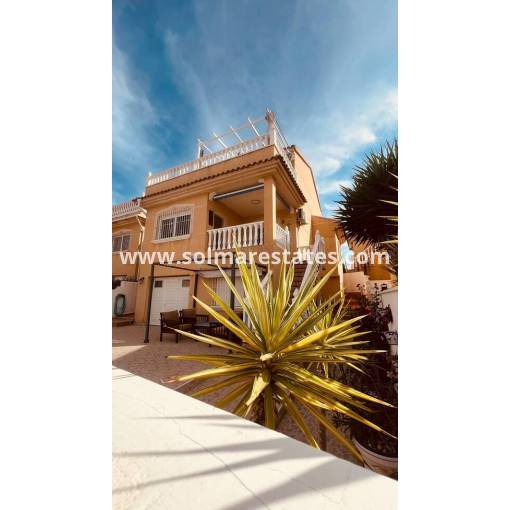 Detached Villa - Resale - Villamartin - Monte Golf