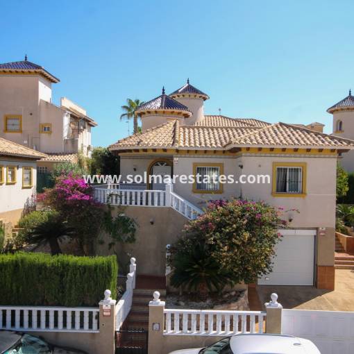 Detached Villa - Resale - Villamartin - Pinada Golf