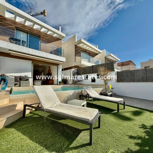 Detached Villa - Resale - Villamartin - R-53469