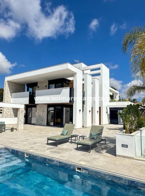 Detached Villa - Resale - Villamartin - Villamartin Golf Course