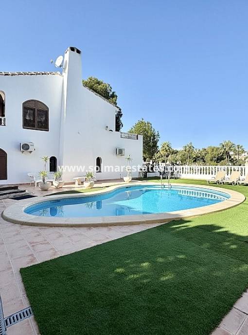 Detached Villa - Resale - Villamartin - Villamartin Golf Course