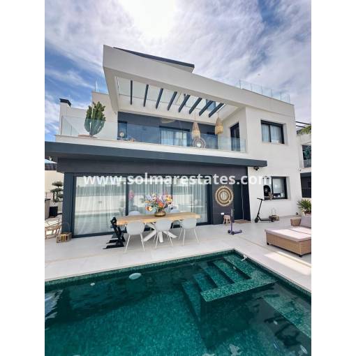 Freistehende Villa - Resale - Algorfa - La Finca Golf Resort