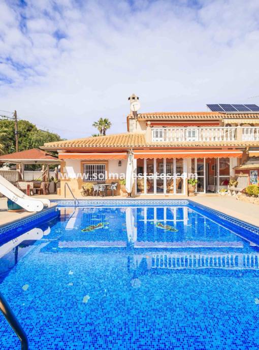 Freistehende Villa - Resale - Cabo Roig - La Regia