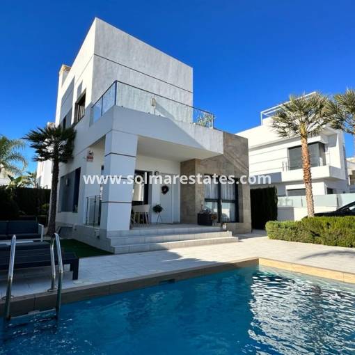 Freistehende Villa - Resale - Ciudad Quesada - R-55965