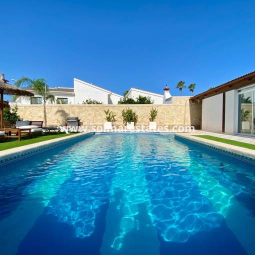 Freistehende Villa - Resale - Ciudad Quesada - R-64103