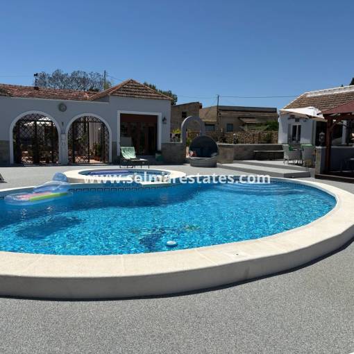 Freistehende Villa - Resale - Jacarilla - Jacarilla