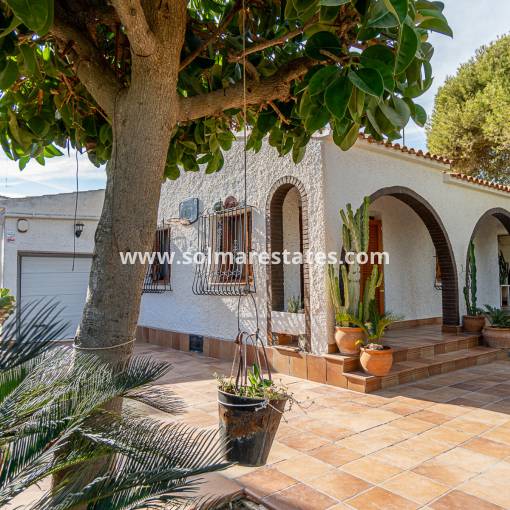 Freistehende Villa - Resale - La Zenia - R-82914