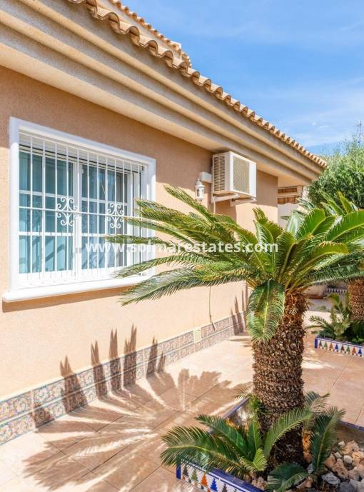 Freistehende Villa - Resale - Los Altos - Los Altos