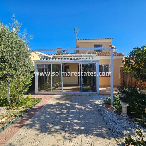 Freistehende Villa - Resale - Playa Flamenca - R11284D