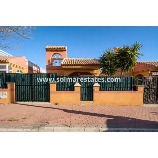 Freistehende Villa - Resale - Torrevieja - Aguas Nuevas