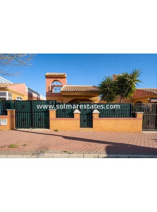 Freistehende Villa - Resale - Torrevieja - Aguas Nuevas
