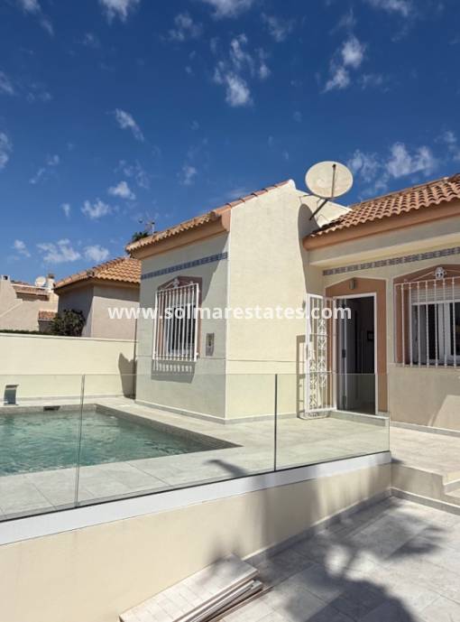 Freistehende Villa - Resale - Torrevieja - Torrevieja