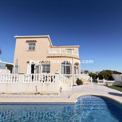 Freistehende Villa - Resale - Villamartin - El Presidente