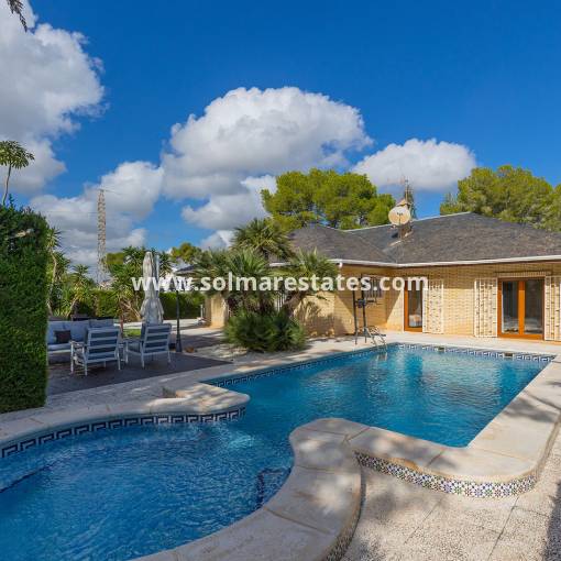 Freistehende Villa - Resale - Villamartin - Las Filipinas