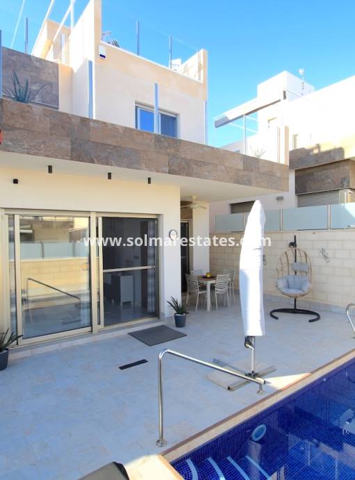 Freistehende Villa - Resale - Villamartin - PAU 26