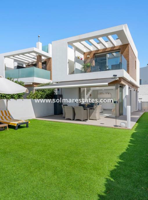 Freistehende Villa - Resale - Villamartin - PAU 26