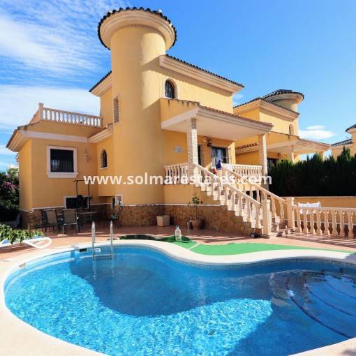 Freistehende Villa - Resale - Villamartin - R15561
