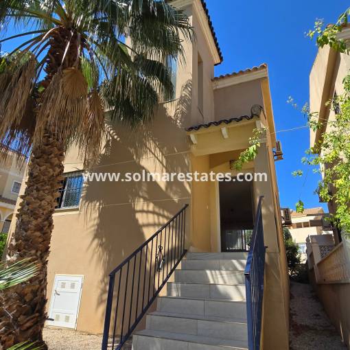 Freistehende Villa - Resale - Villamartin - Res Torregolf