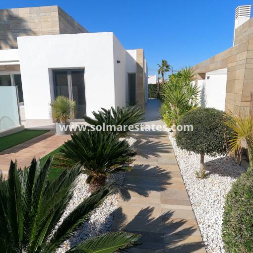 Fristående villa - Resale - Algorfa - Algorfa