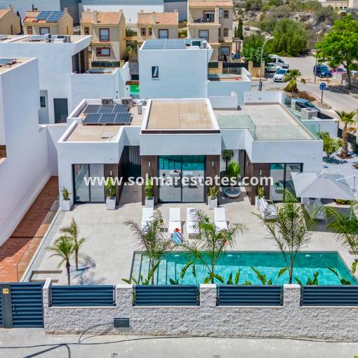 Fristående villa - Resale - Alicante - R-13808