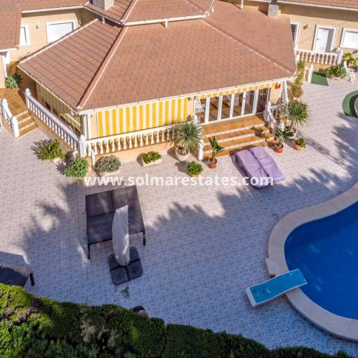 Fristående villa - Resale - Cabo Roig - Beachside