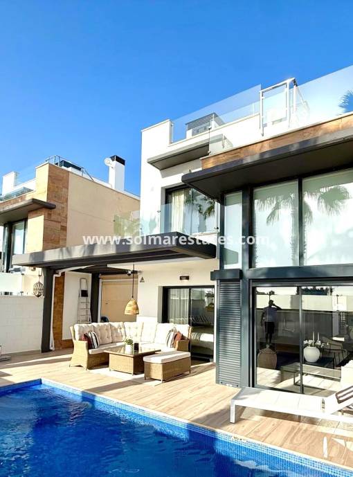 Fristående villa - Resale - Cabo Roig - Lomas de Cabo Roig