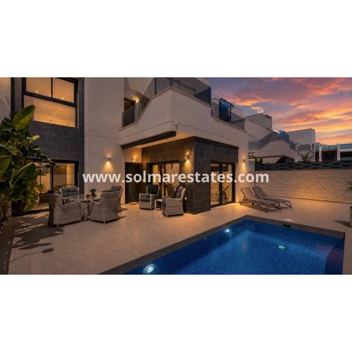 Fristående villa - Resale - Ciudad Quesada - Pueblo Bravo