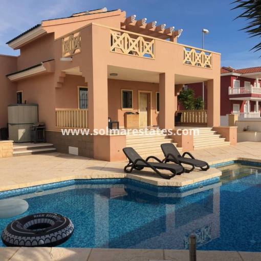 Fristående villa - Resale - Ciudad Quesada - R-90842