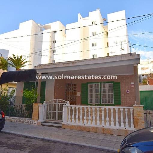 Fristående villa - Resale - Torrevieja - Playa del Cura