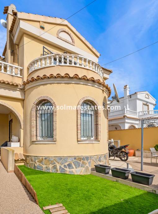 Fristående villa - Resale - Villamartin - Las Filipinas