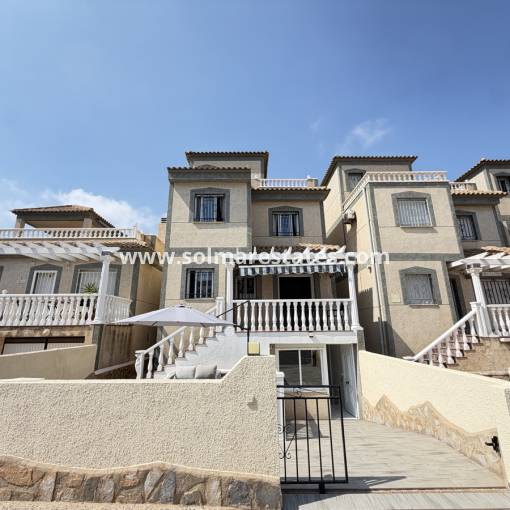 Fristående villa - Resale - Villamartin - Las Violetas