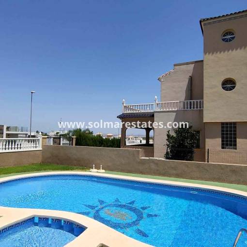 Fristående villa - Resale - Villamartin - R10936