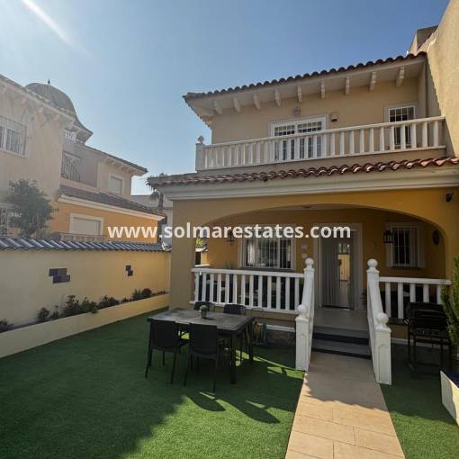 Half vrijstaand huis - Resale - Ciudad Quesada - Dona Pepa