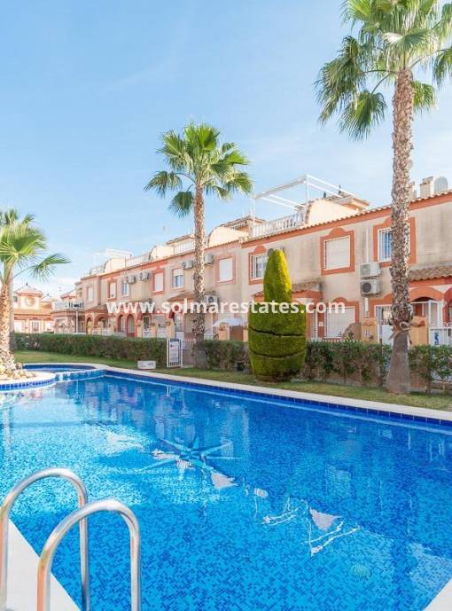 Half vrijstaand huis - Resale - Playa Flamenca - Flamingo Hills