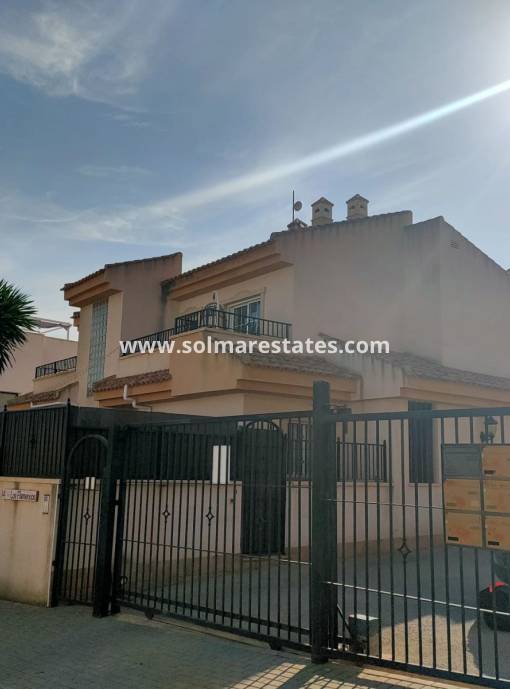 Half vrijstaand huis - Resale - San Miguel De Salinas - La Canada