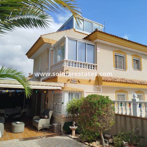 Half vrijstaand huis - Resale - Villamartin - Los Dolses