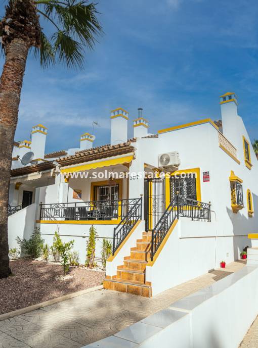 Half vrijstaand huis - Resale - Villamartin - Valencias