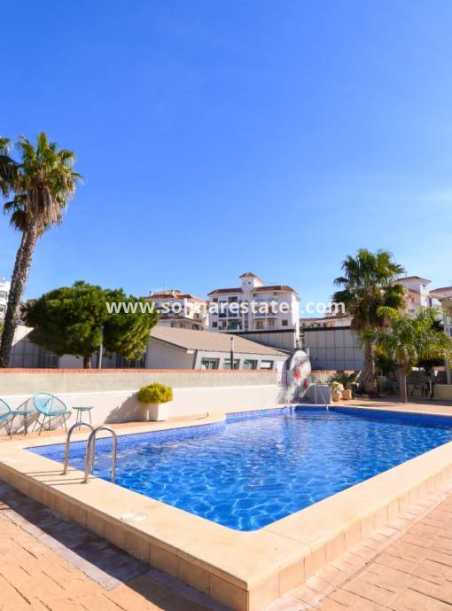 Lägenhet - Resale - La Mata - Beachside La Mata