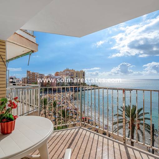 Lägenhet - Resale - Torrevieja - 1st Line to the sea