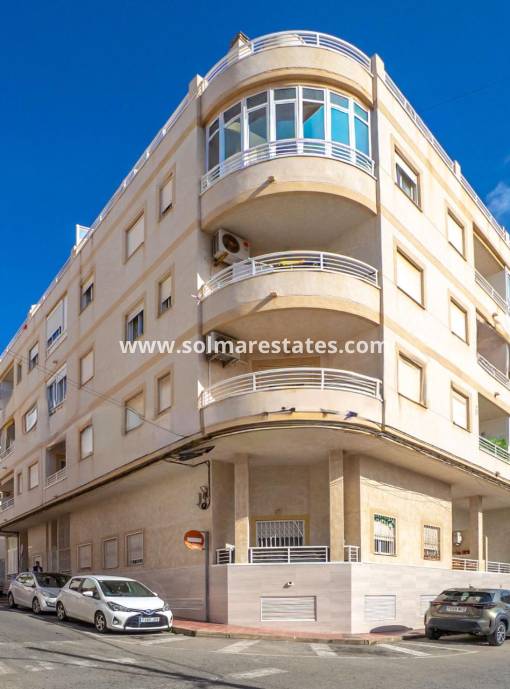 Lägenhet - Resale - Torrevieja - Beachside Torrevieja