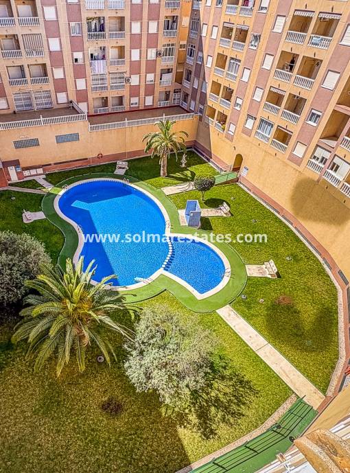 Lägenhet - Resale - Torrevieja - Beachside Torrevieja