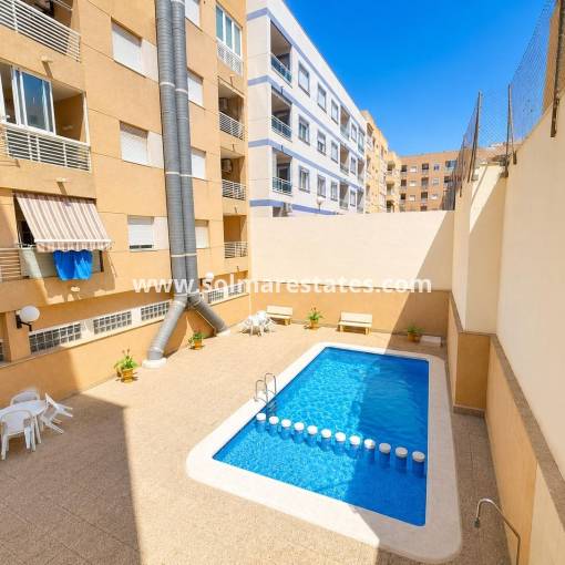 Lägenhet - Resale - Torrevieja - Beachside Torrevieja