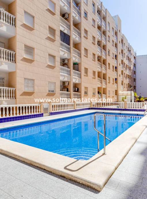Lägenhet - Resale - Torrevieja - Beachside Torrevieja