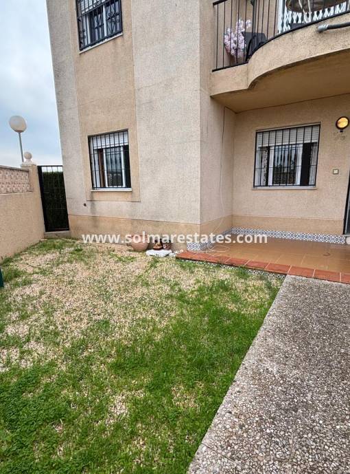 Lägenhet - Resale - Torrevieja - La Siesta