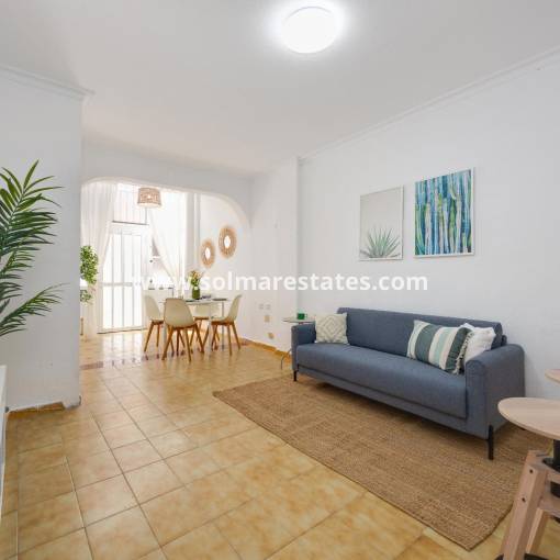 Lägenhet - Resale - Torrevieja - Playa del Cura