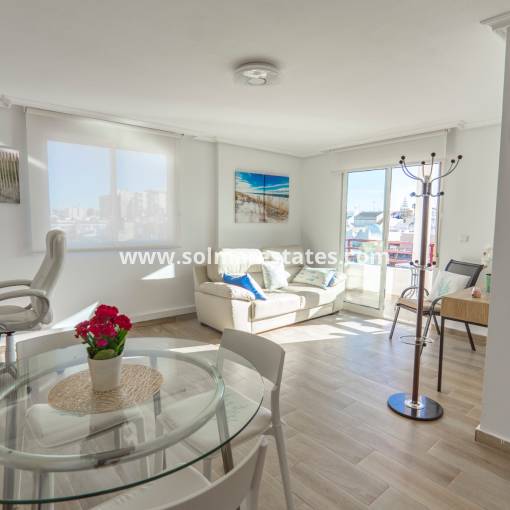 Lägenhet - Resale - Torrevieja - R-72024