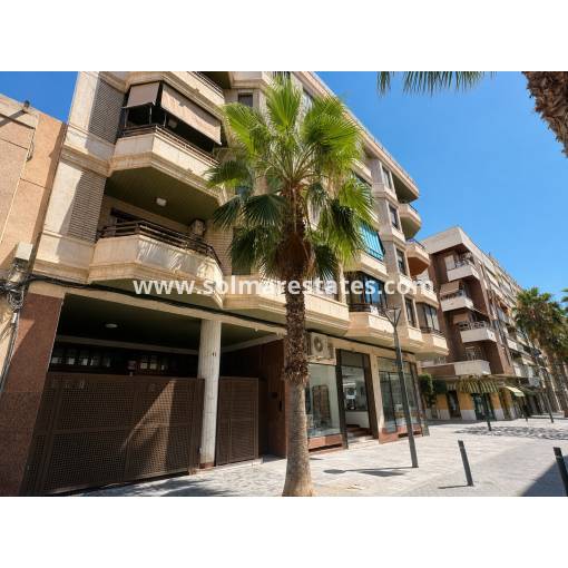 Lägenhet - Resale - Torrevieja - Torrevieja