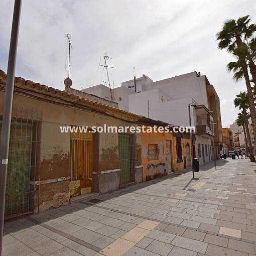 Land - Resale - Torrevieja - Paseo de Torrevieja