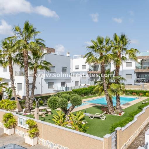 Maison mitoyenne - Resale - Punta Prima - Marina Med