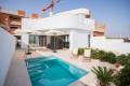 Nueva construcción  - Villa independiente - Torrevieja - Lago Jardín II